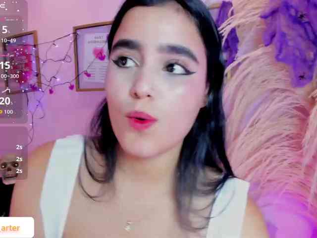 MiiaaCarter