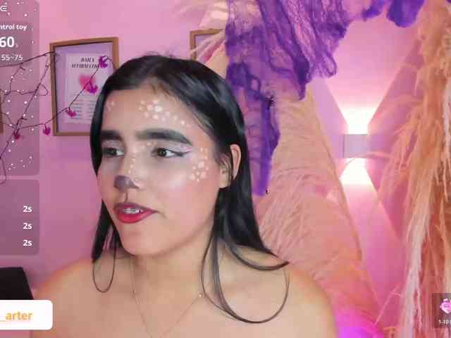 MiiaaCarter