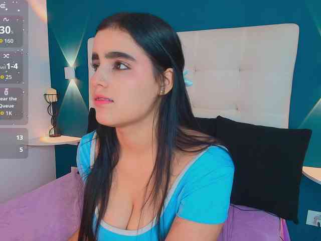 Modelo: MiiaaCarter