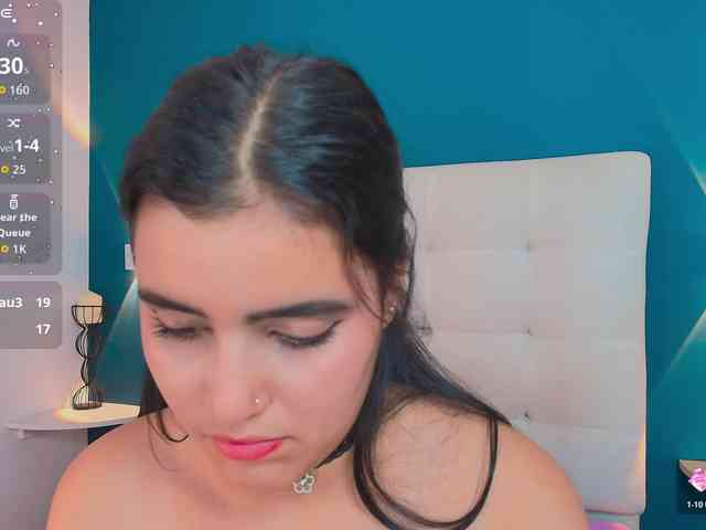 MiiaaCarter
