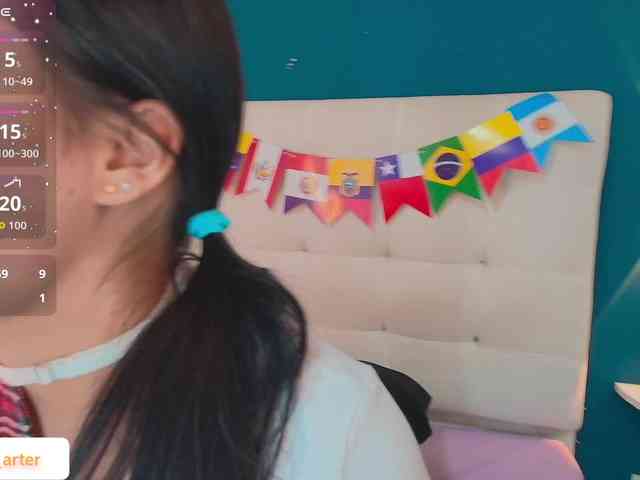 MiiaaCarter webcam