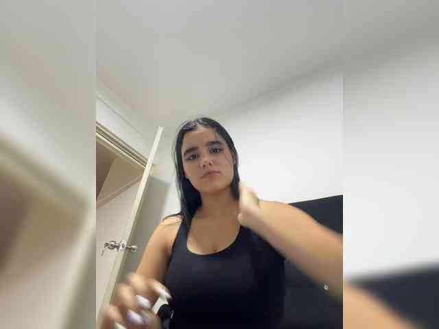 MiiaaCarter