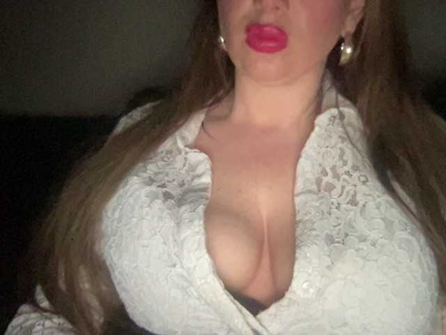 Djelina940's BongaCams show and profile