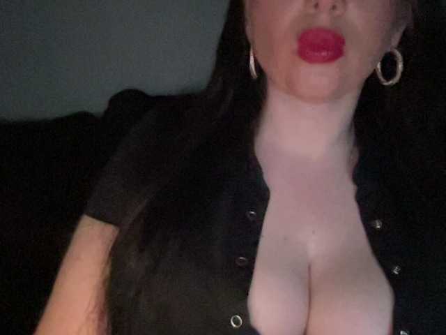 Djelina940 live cam preview