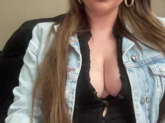  Djelina940 chat room