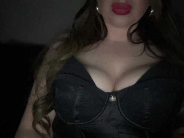  Djelina940 chat room