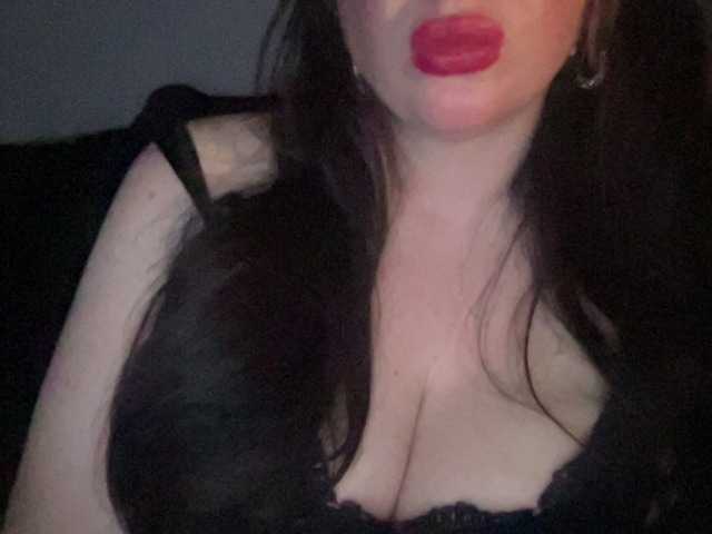 go to chat with Djelina940