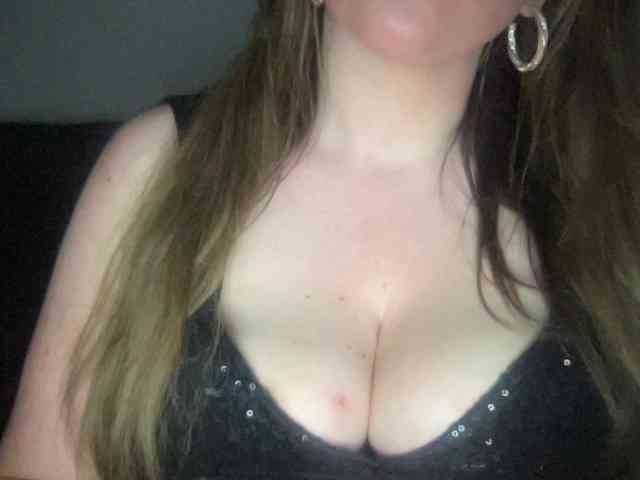Djelina940 webcam