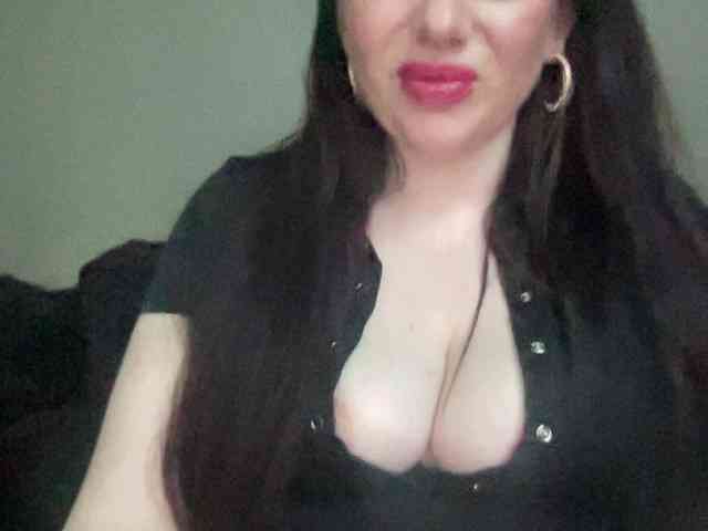 Model: Djelina940