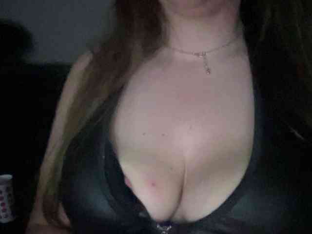 Model: Djelina940