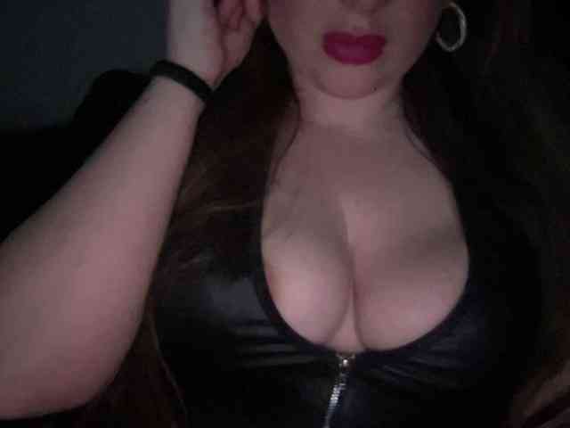 Model: Djelina940