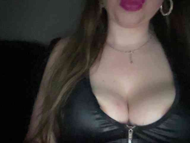 Model: Djelina940