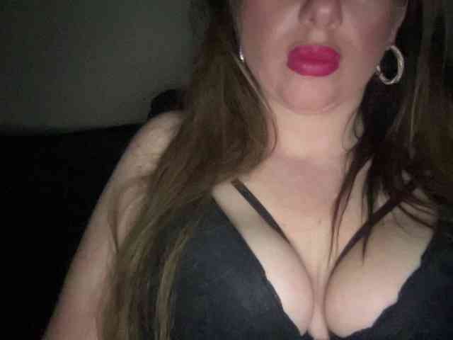 Djelina940 Live Webcam on BongaCams
