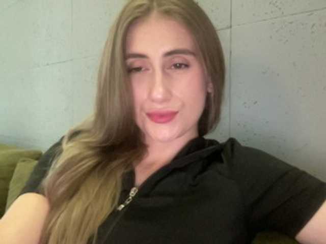Walkiria19 live cam on BongaCams