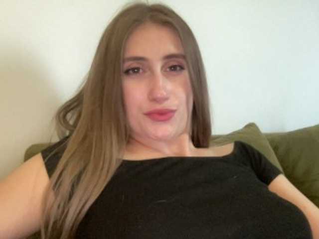 Walkiria19 live cam on BongaCams