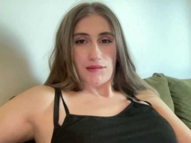 Walkiria19 live cam on BongaCams