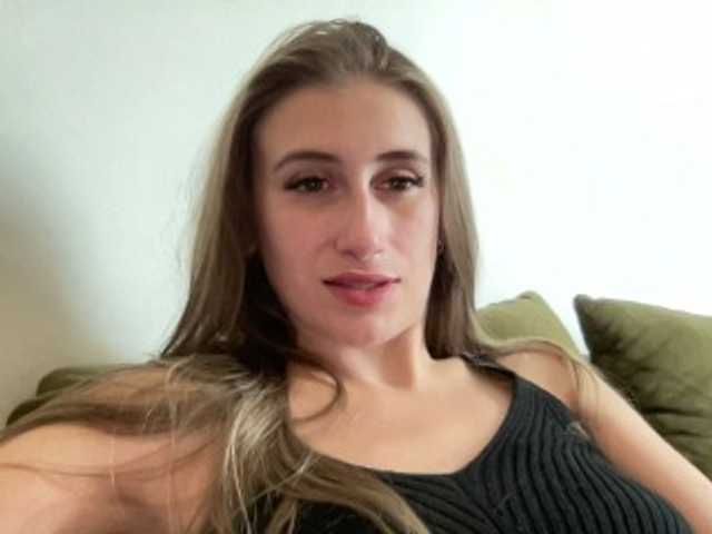 Walkiria19 live cam on BongaCams