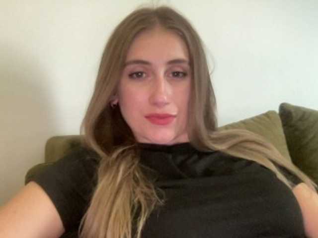 Walkiria19 live cam on BongaCams
