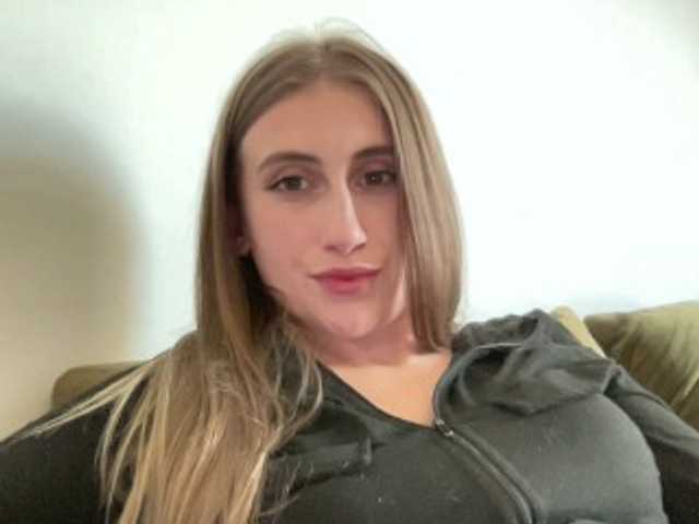 Walkiria19 live cam on BongaCams