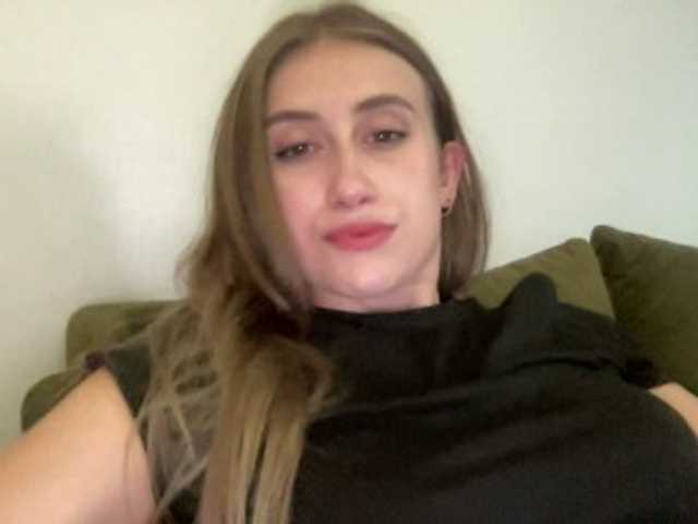 Walkiria19 live cam on BongaCams