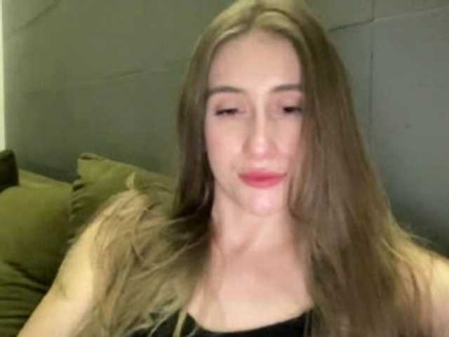 Walkiria19 live cam preview