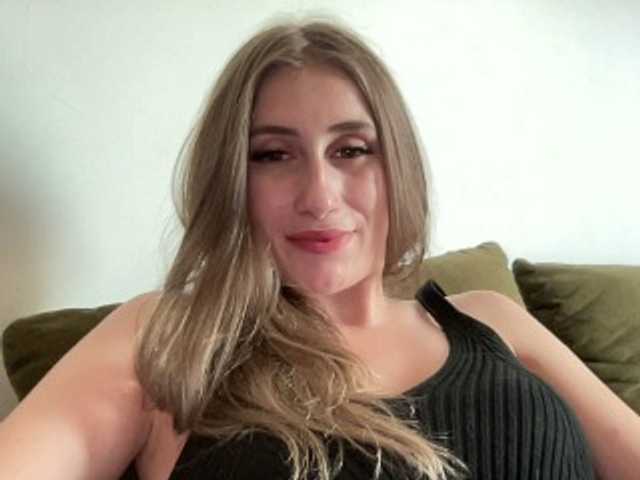 Walkiria19 live cam on BongaCams
