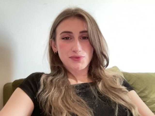 Walkiria19 live cam on BongaCams
