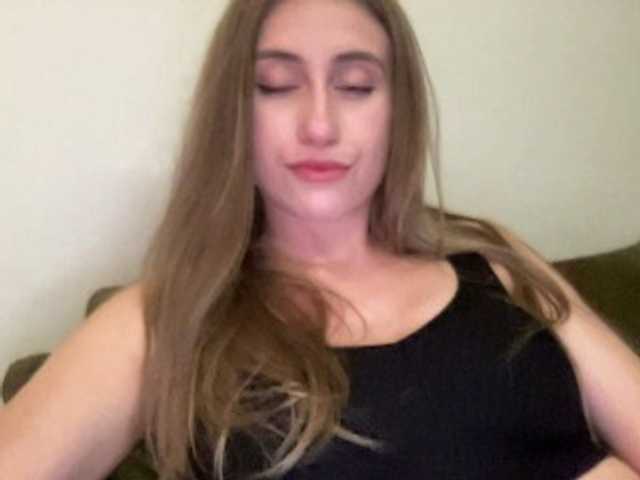 Walkiria19 live cam on BongaCams