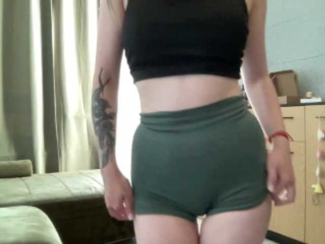 Walkiria19 live cam on BongaCams