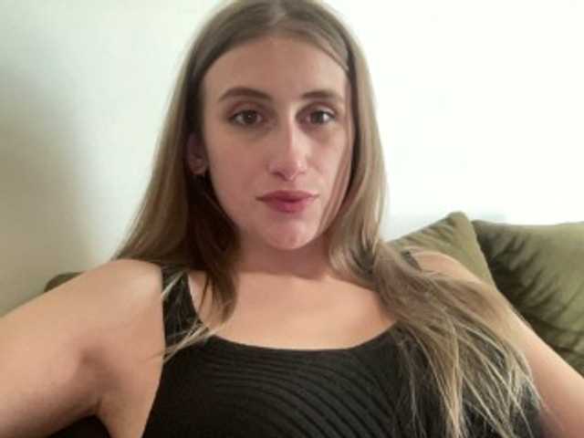 Walkiria19 live cam on BongaCams