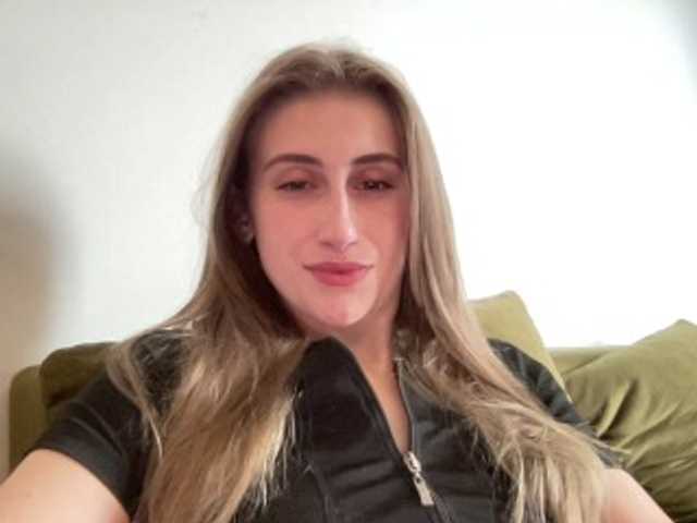 Walkiria19 live cam on BongaCams