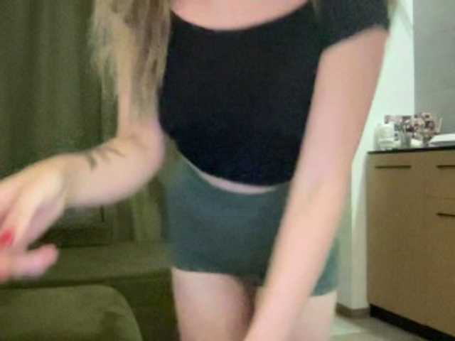 Walkiria19 live cam on BongaCams