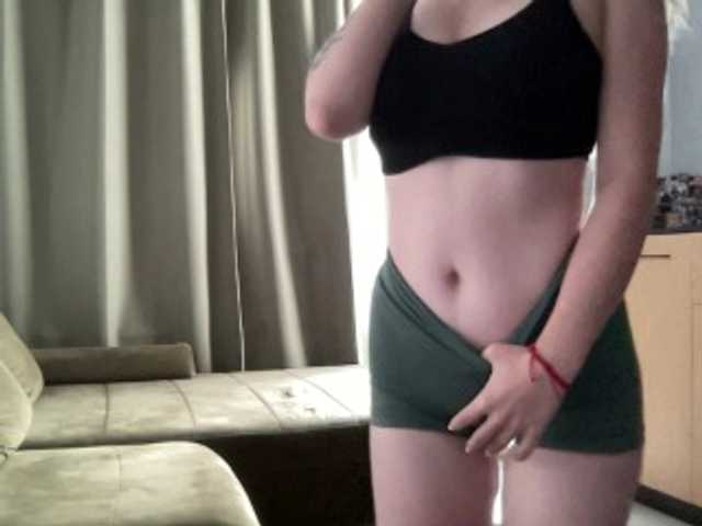 Walkiria19 live cam on BongaCams