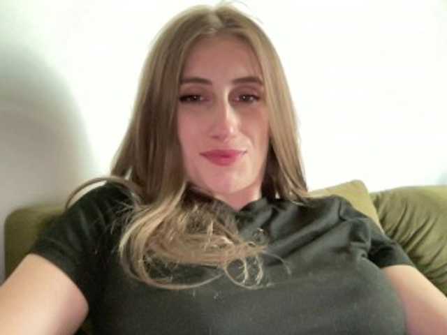 Walkiria19 Live Cam on BongaCams