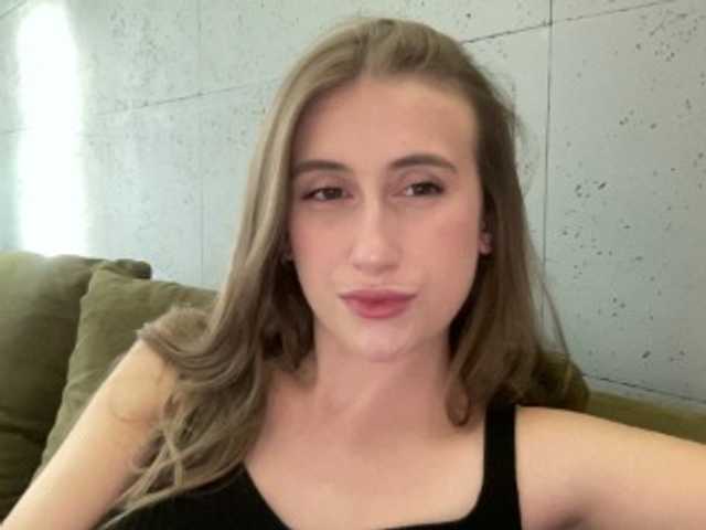 Walkiria19 live cam preview