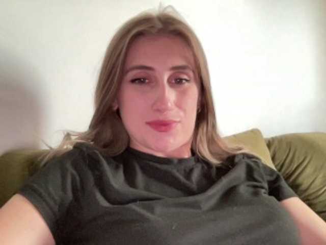 Walkiria19 live cam on BongaCams