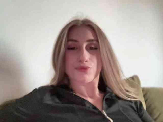 Walkiria19 Live Webcam on BongaCams