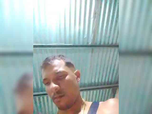 Blackhot22 Sex Cam Show
