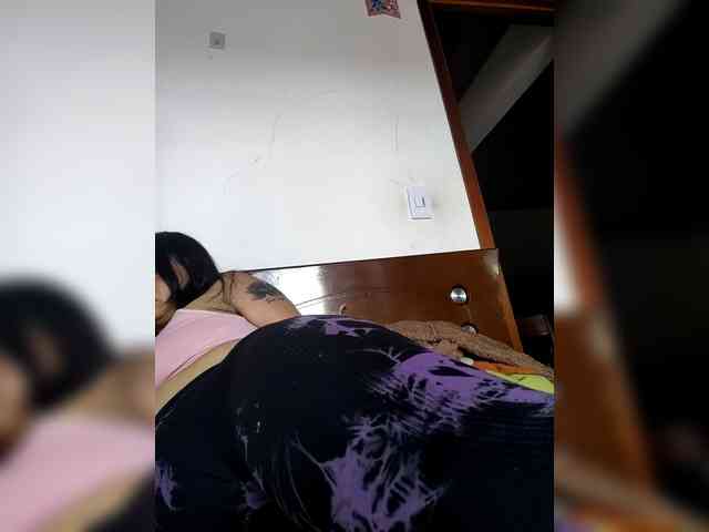 AmberrKiss webcam