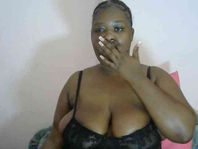 SEXYBOOBS22D webcam