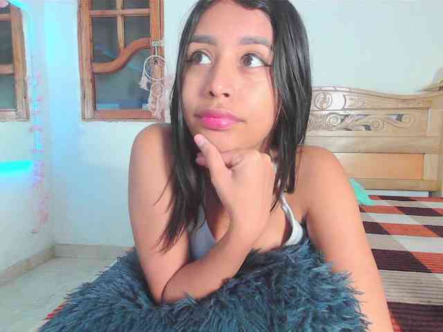 bratz-glloe webcam