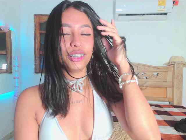 bratz-glloe webcam