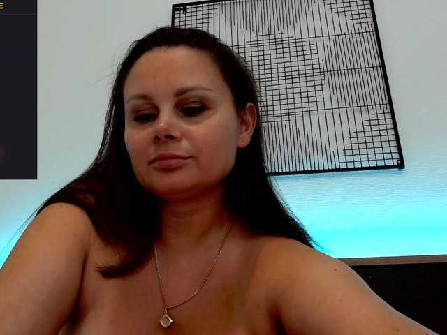 lizashayofficial live cam on BongaCams
