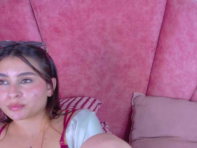 Mia-Anderson live cam on BongaCams