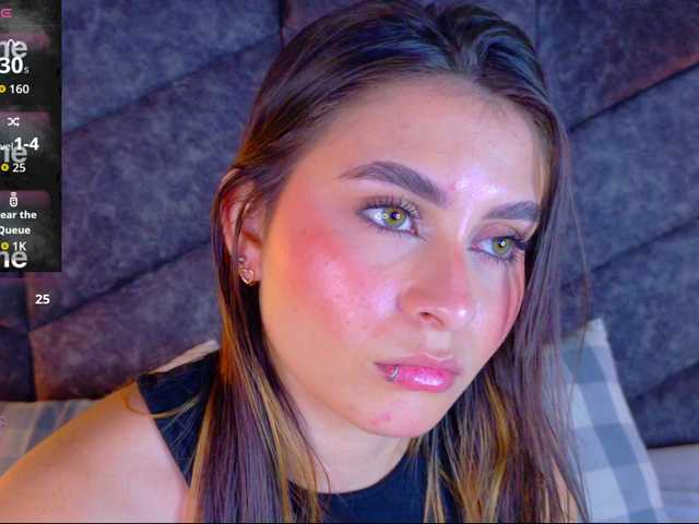Mia-Anderson live cam on BongaCams