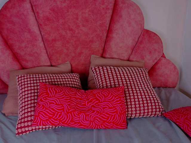 Mia-Anderson live cam on BongaCams