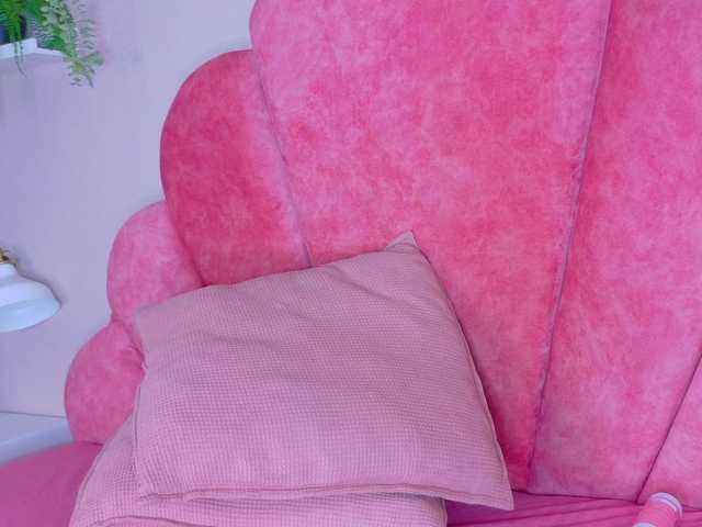 Mia-Anderson live cam on BongaCams