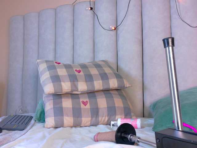 Mia-Anderson's BongaCams show and profile