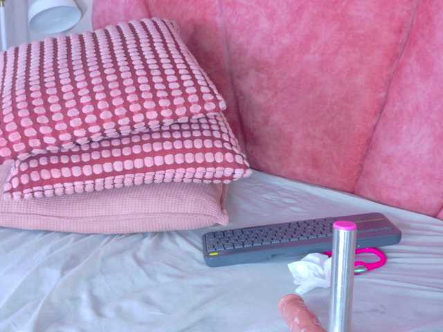 Mia-Anderson live cam on BongaCams