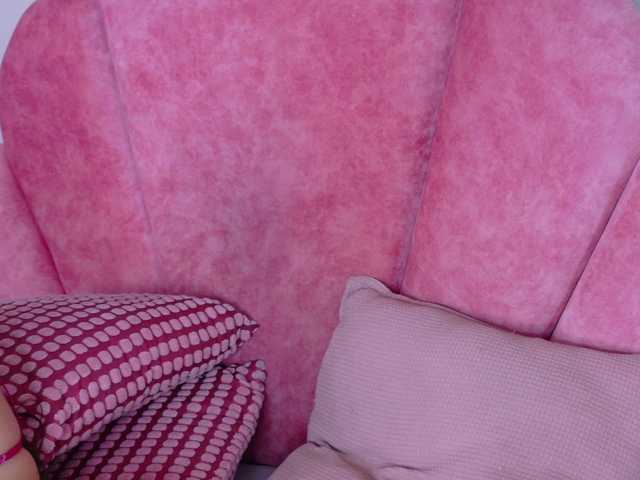 Mia-Anderson live cam on BongaCams